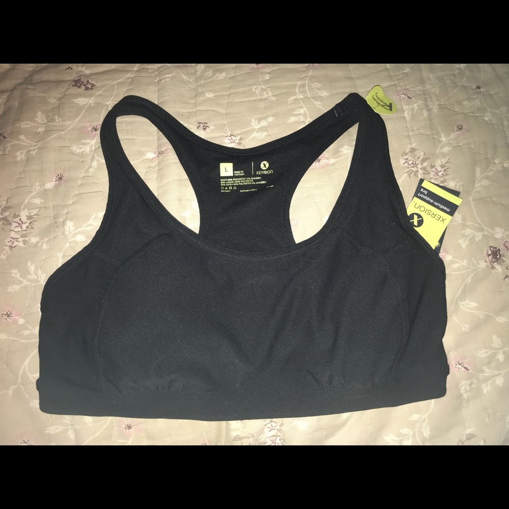 Sports bra